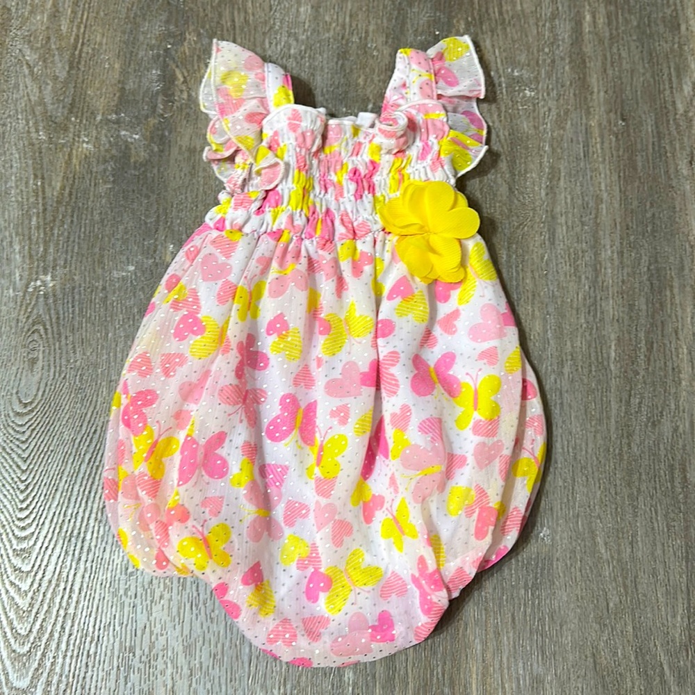 DDG Darlings pink/yellow butterfly romper size 6-9 months